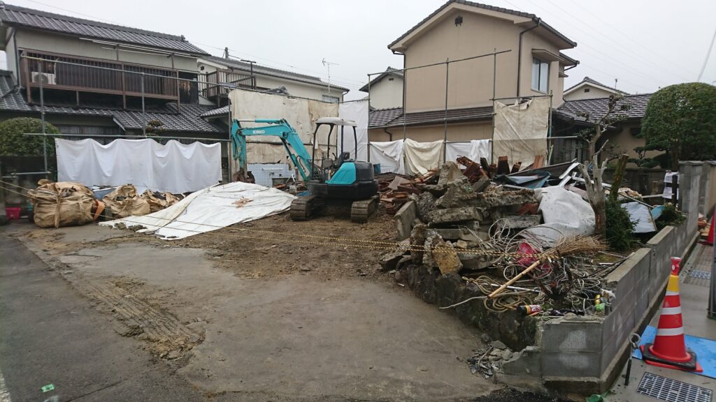 兵庫県（揖保郡太子町、たつの市、姫路市）で家屋解体はウッドワークスにお任せください。