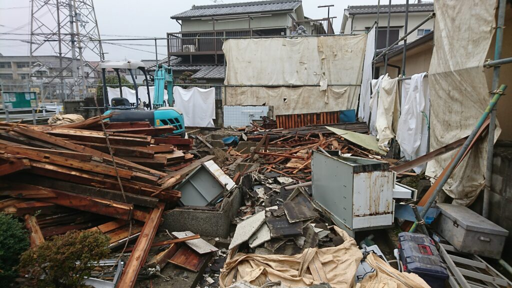 兵庫県（揖保郡太子町、たつの市、姫路市）で家屋解体はウッドワークスにお任せください。
